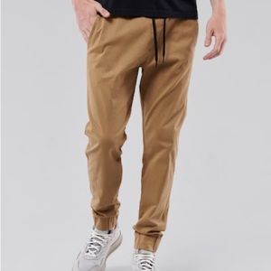 Men’s Hollister Skinny Khaki Jogger